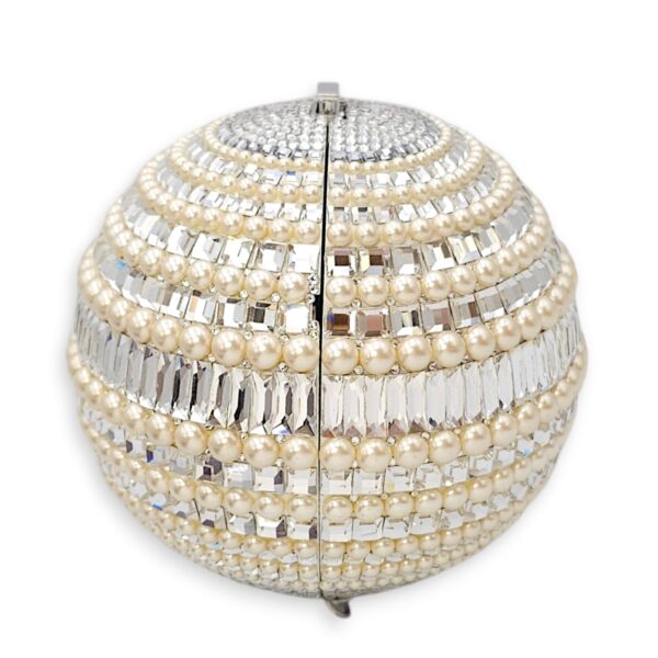 Couture Sphere Celestial Clutch Bag White Clutch in Pearl & Crystals, Palladium hardware - Image 6