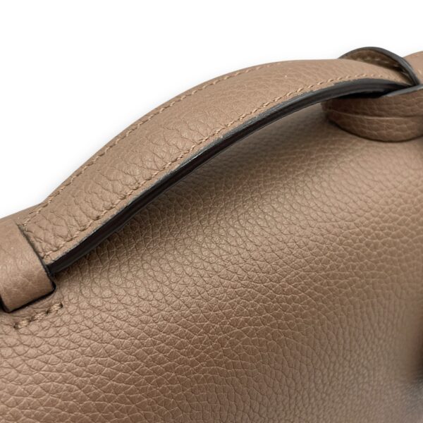 Flori PM Taupe Shoulder Bag in Calfskin, Gold hardware - Image 9