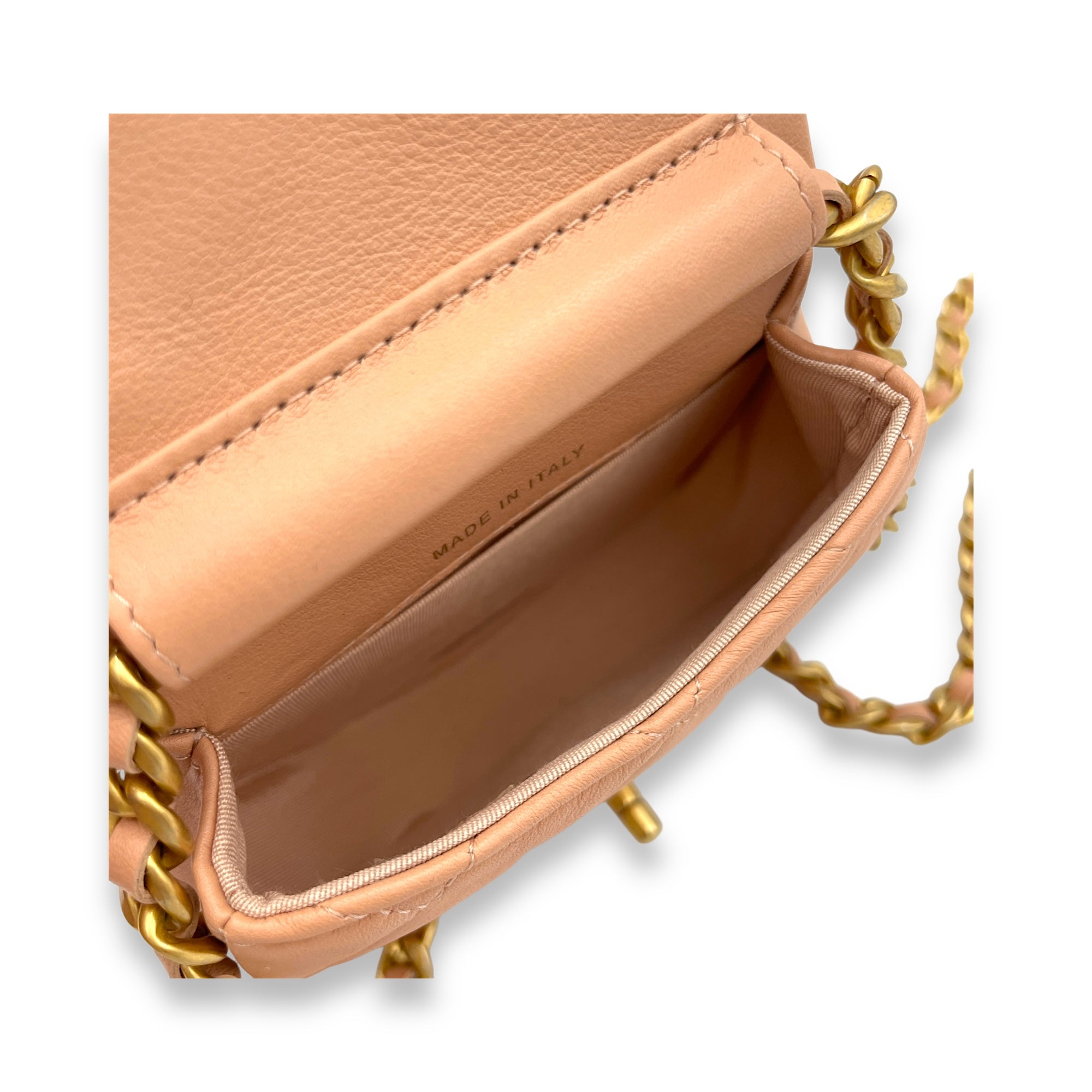 Chain Clutch Mini Beige Crossbody Bag in Lambskin, Gold hardware - Image 11