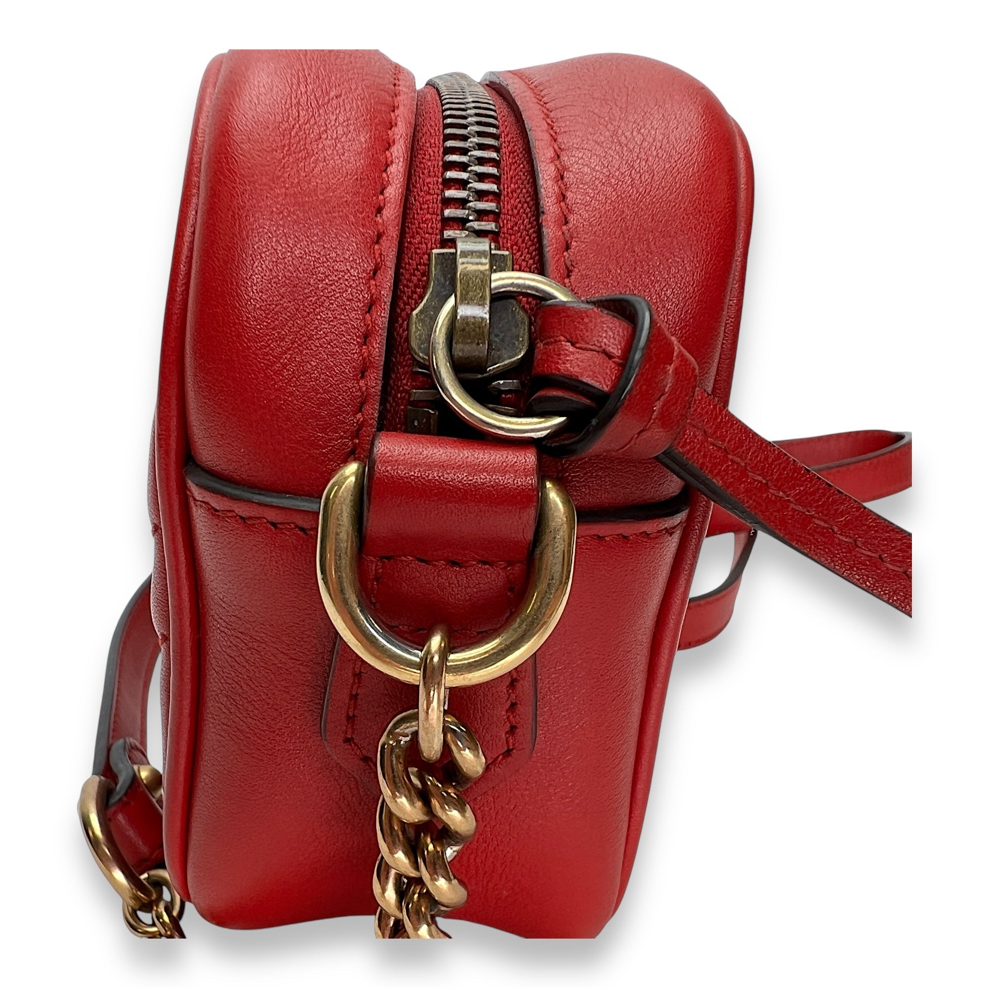 GG Marmont NA Crossbody Bag Red in Calfskin, Gold - Image 8