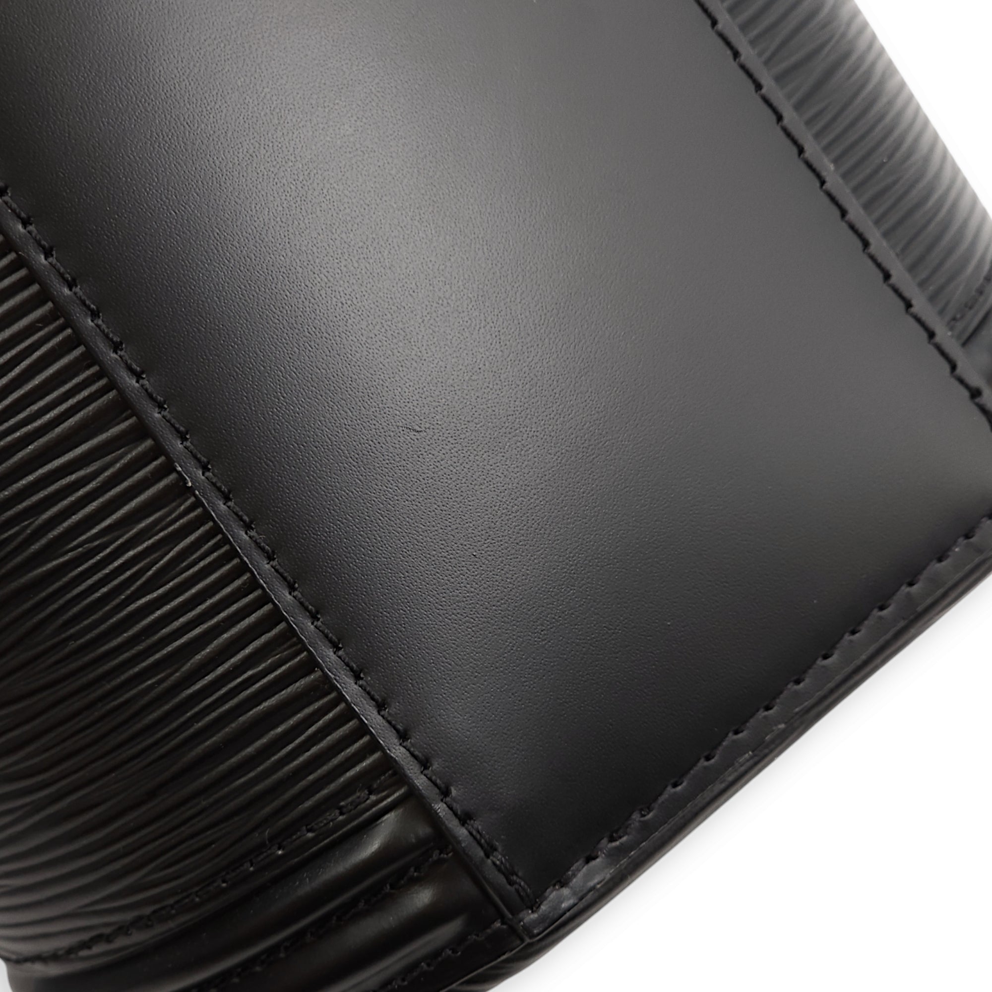 Cannes Black Top Handle Bag in Epi Leather, Palladium hardware - Image 10