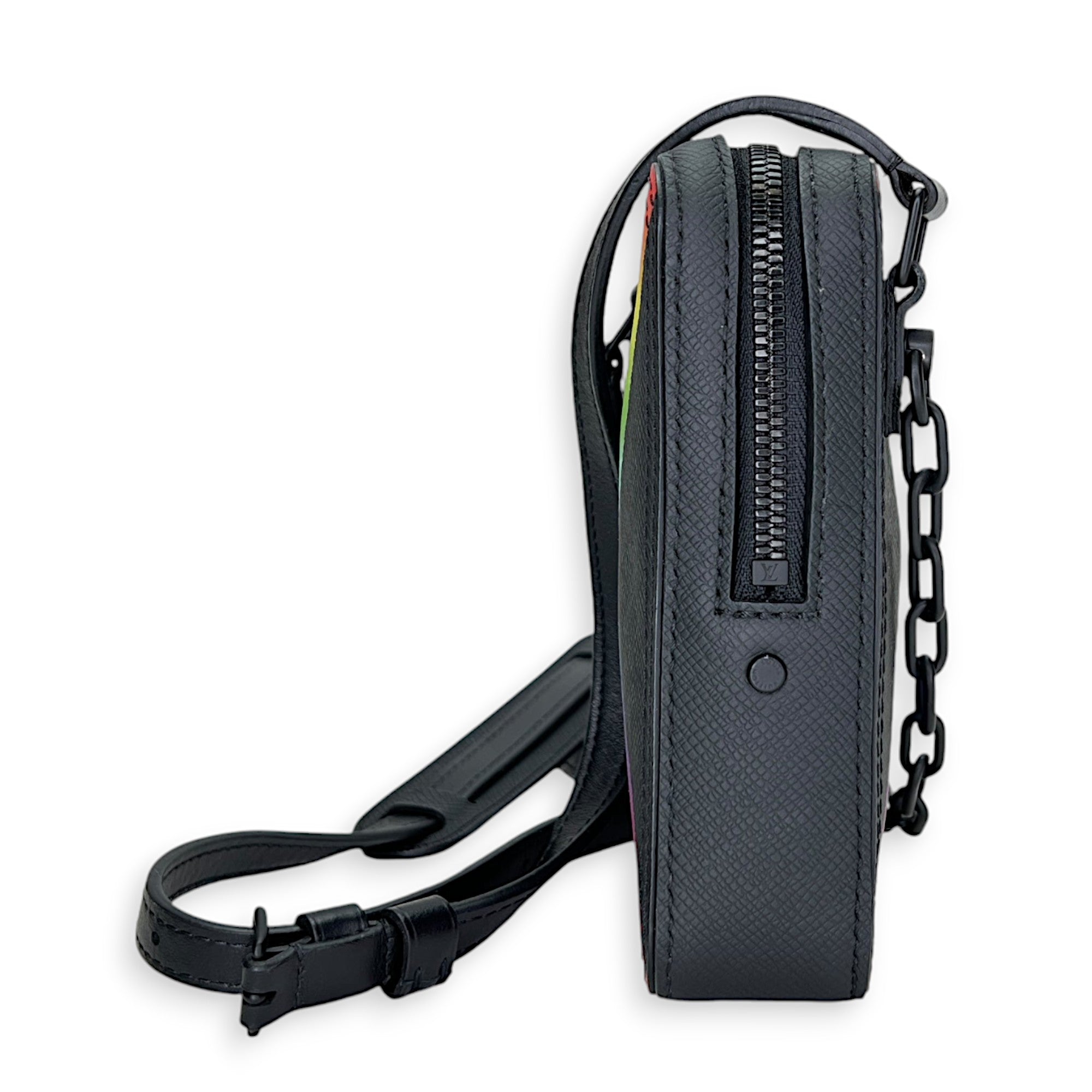 Danube Crossbody Bag Black in Taiga Leather , Lacquered Metal Hardware - Image 5