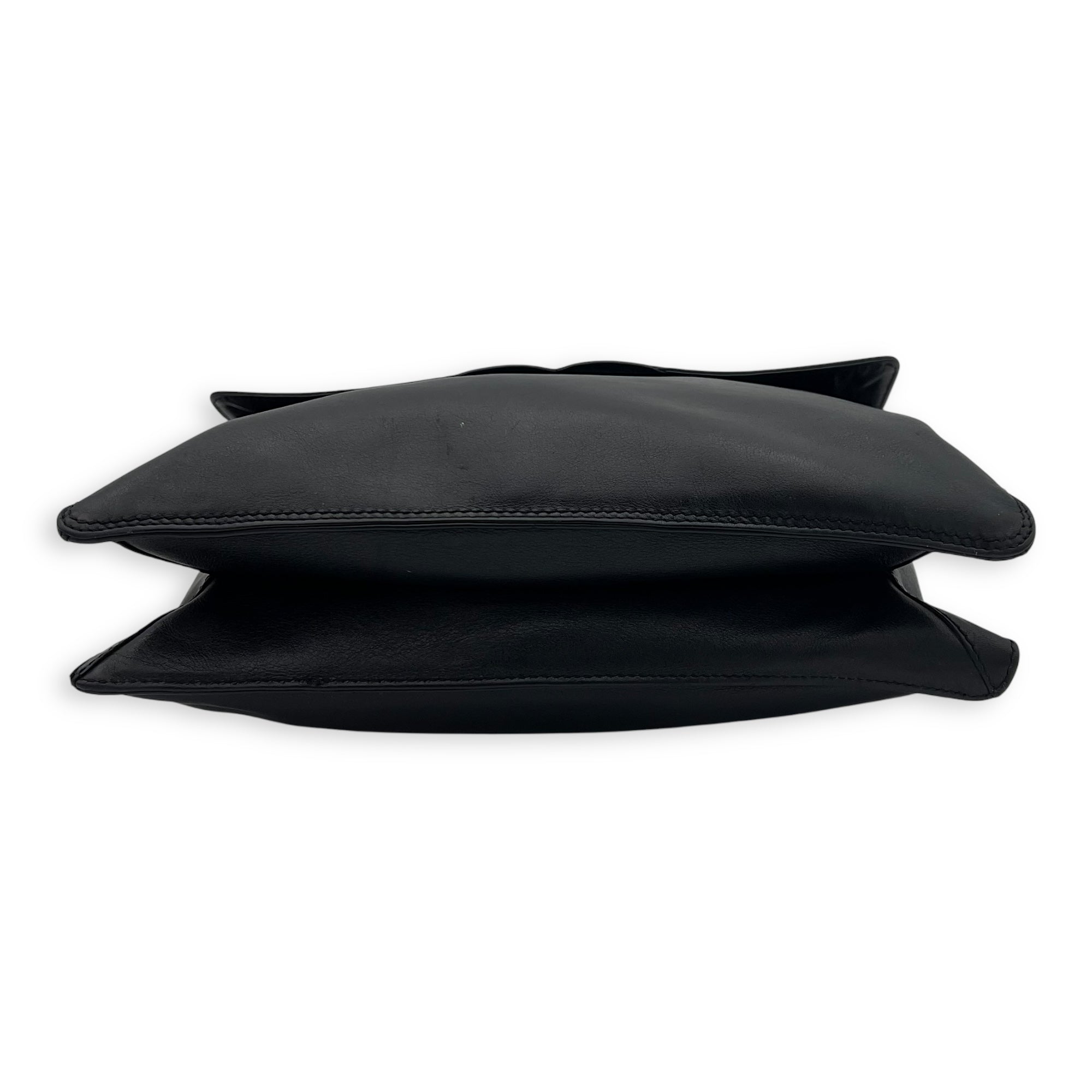 Vintage CC Black Crossbody Bag in Calfskin, Gold hardware - Image 6