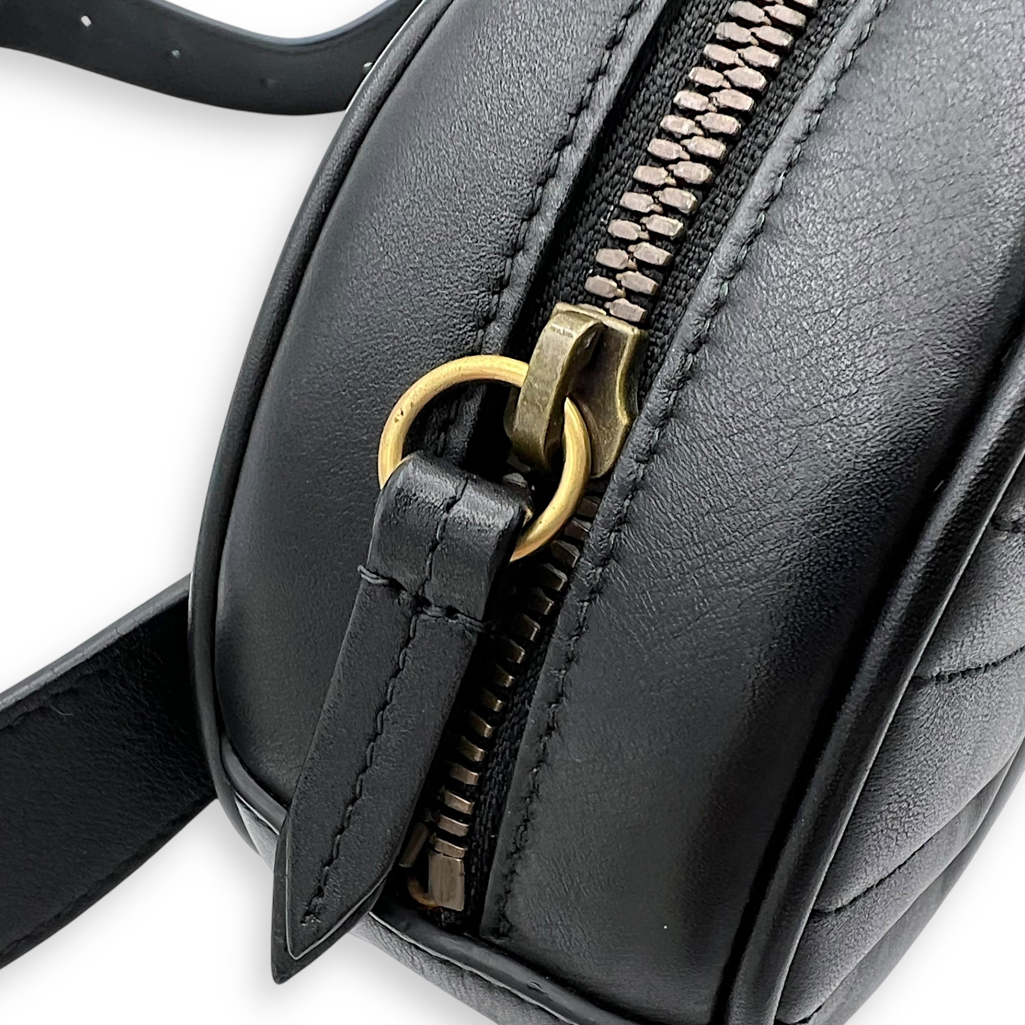 GG Marmont Belt Bag Black in Calfskin, Gold hardware - Image 8