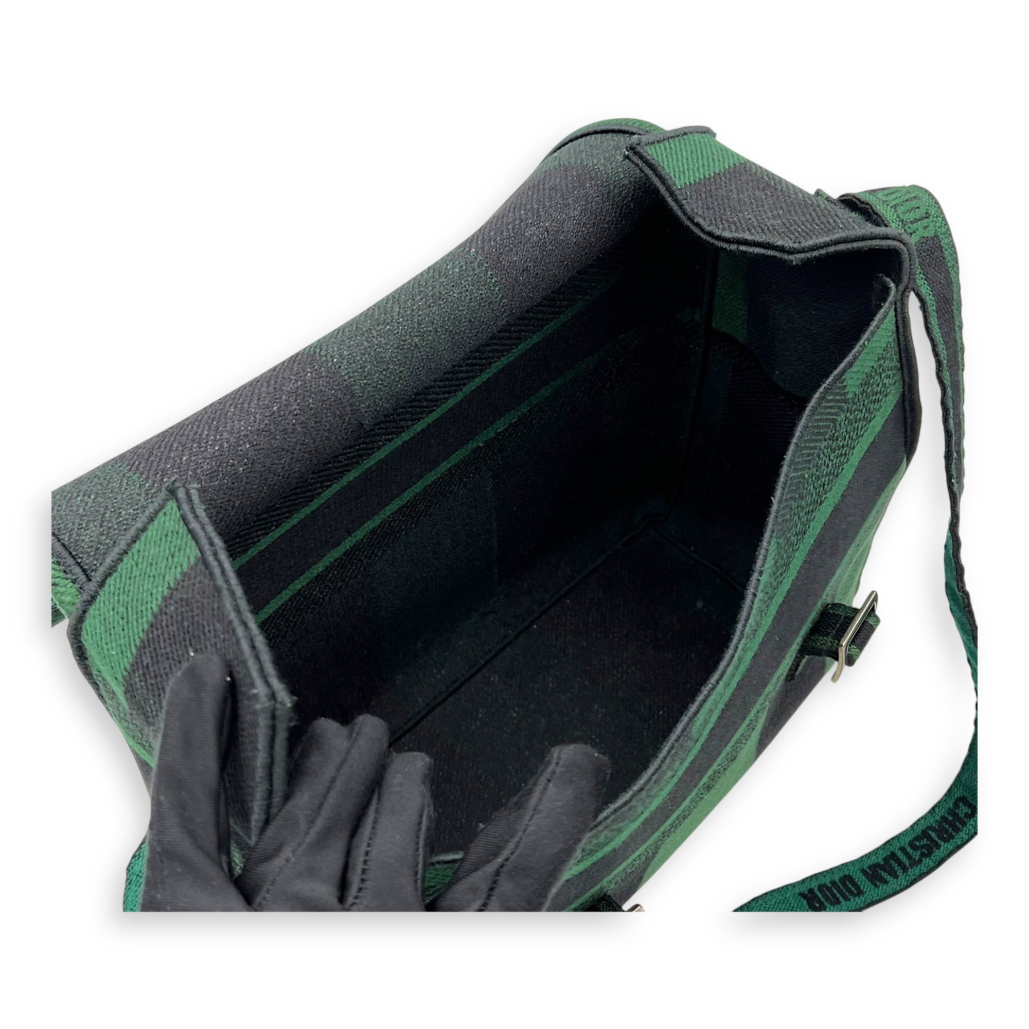 Camp Crossbody Bag Green in Canvas, Silver hardware - Image 8