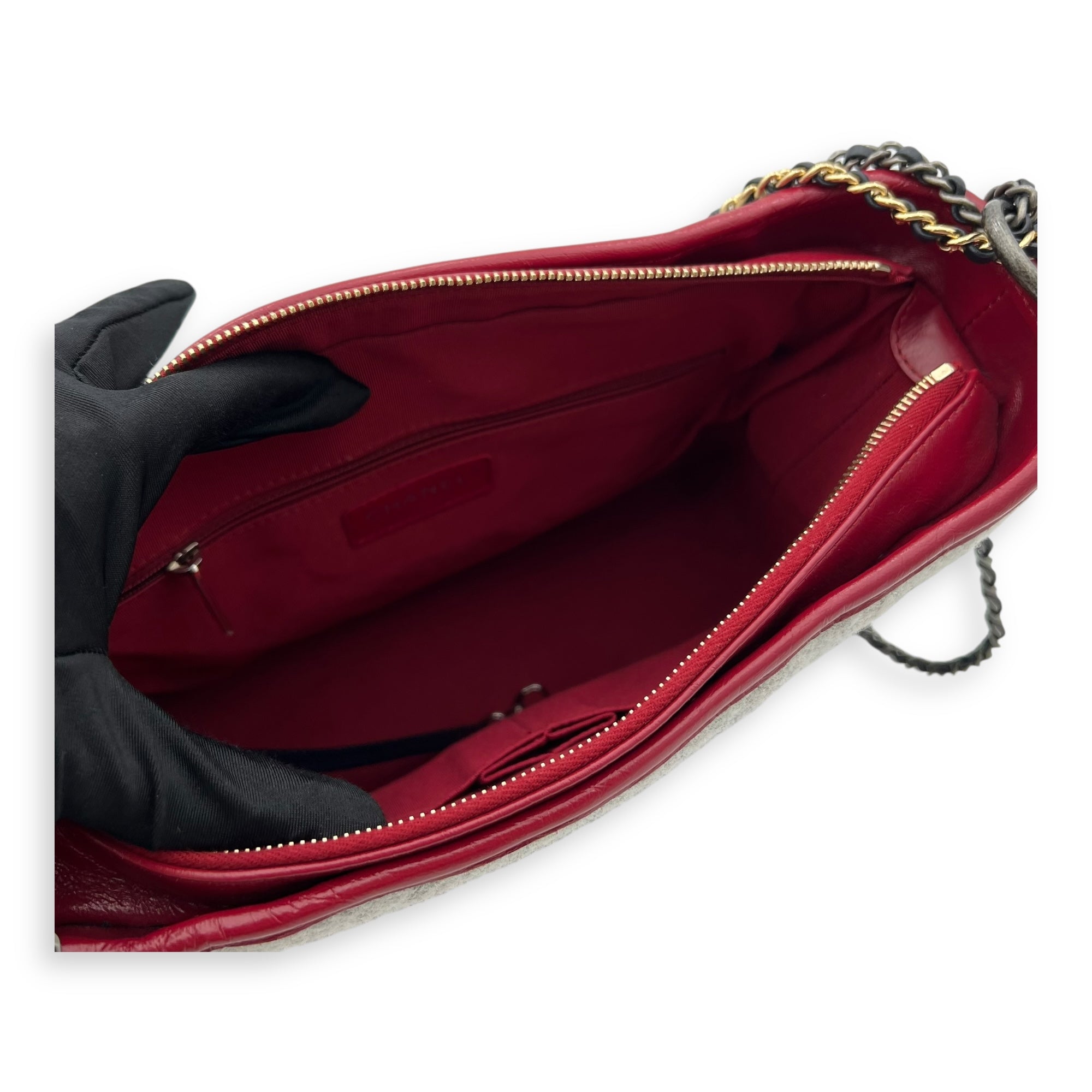 Gabrielle Shoulder Bag Large White in Wool, Mixed hardware - Image 9