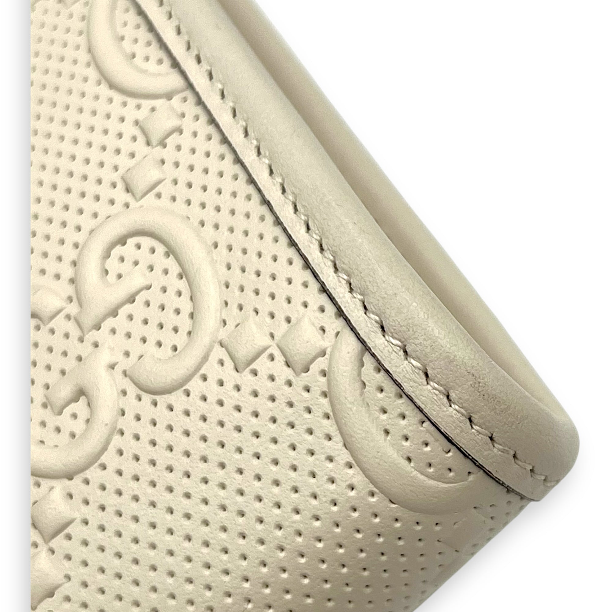 GG Crossbody Bag White in Calfskin, Silver hardware - Image 9