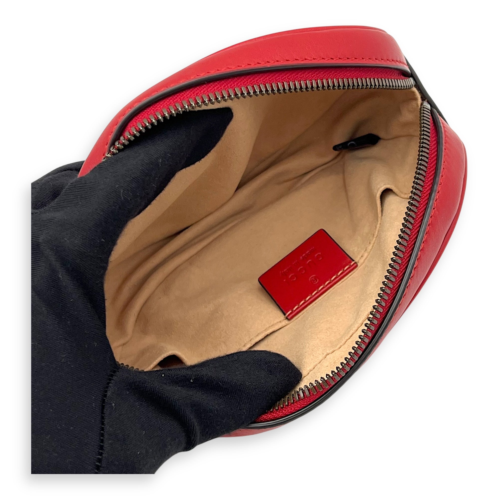 GG Marmont 85cm Red Belt Bag in Calfskin, Gold hardware - Image 10