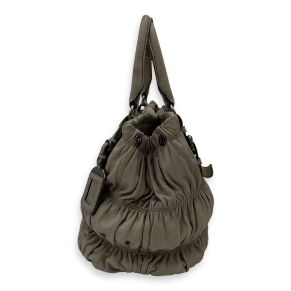 Gaufre White Top Handle Bag in Lambskin, Silver hardware - Image 5