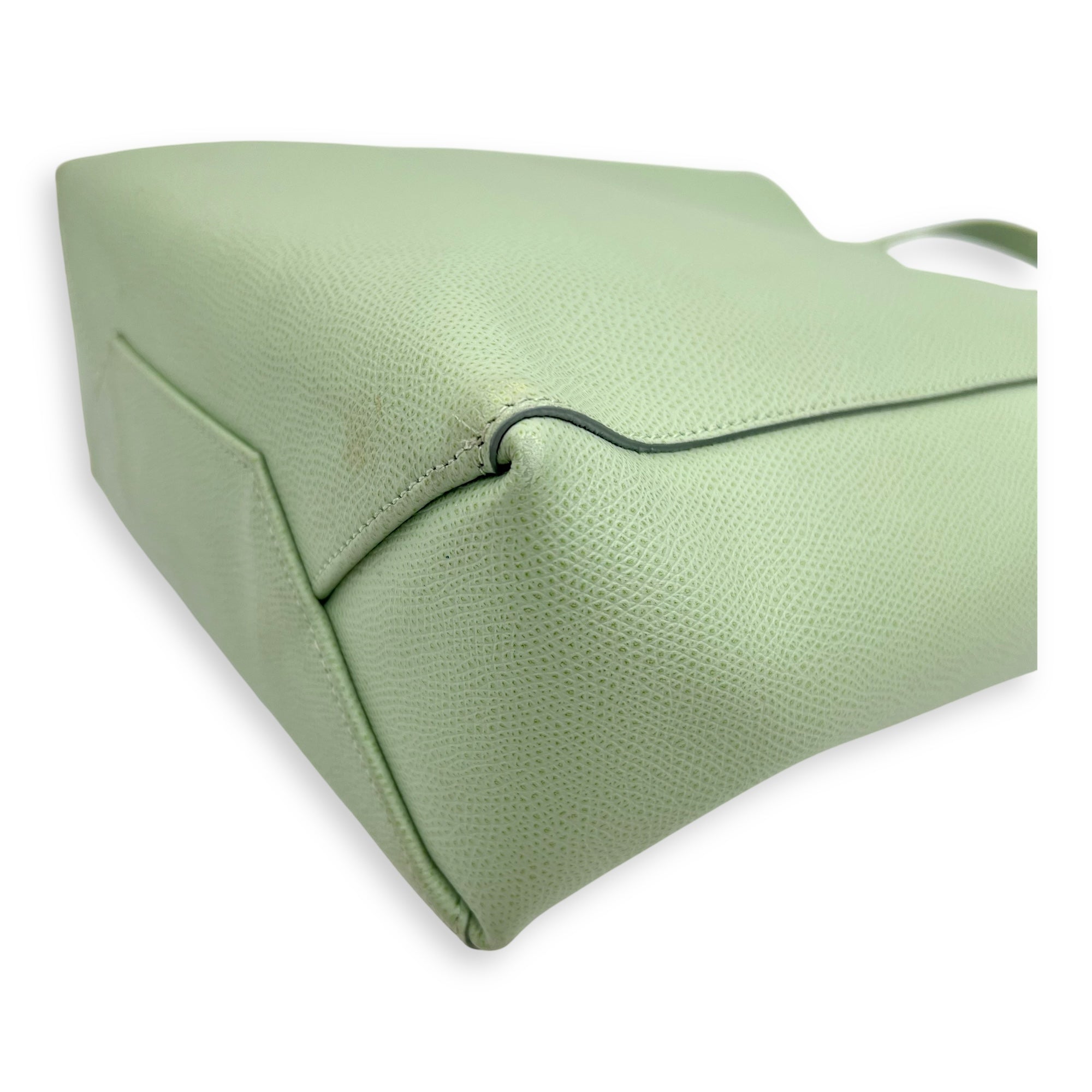 Cabas Green Tote Bag in Calfskin, Gold hardware - Image 16