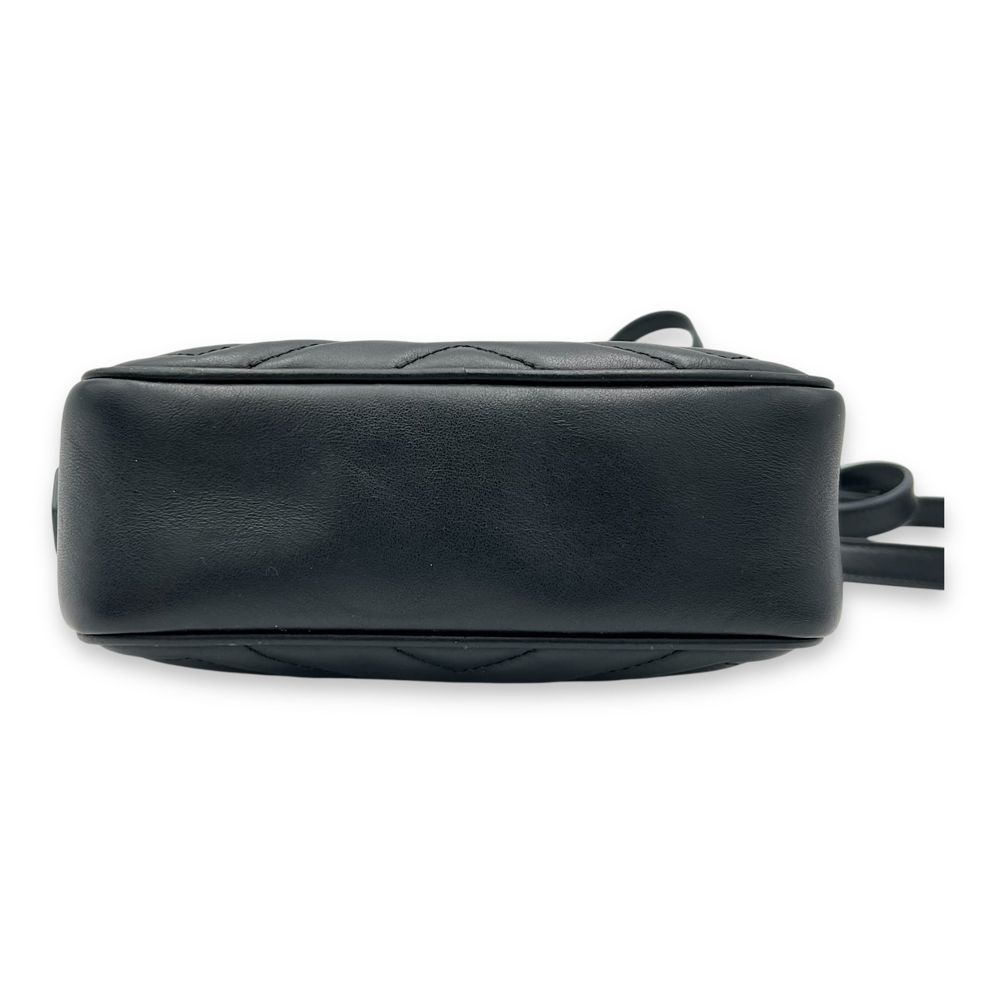 GG Marmont Crossbody Bag Mini Black in Calfskin, Gold hardware - Image 6