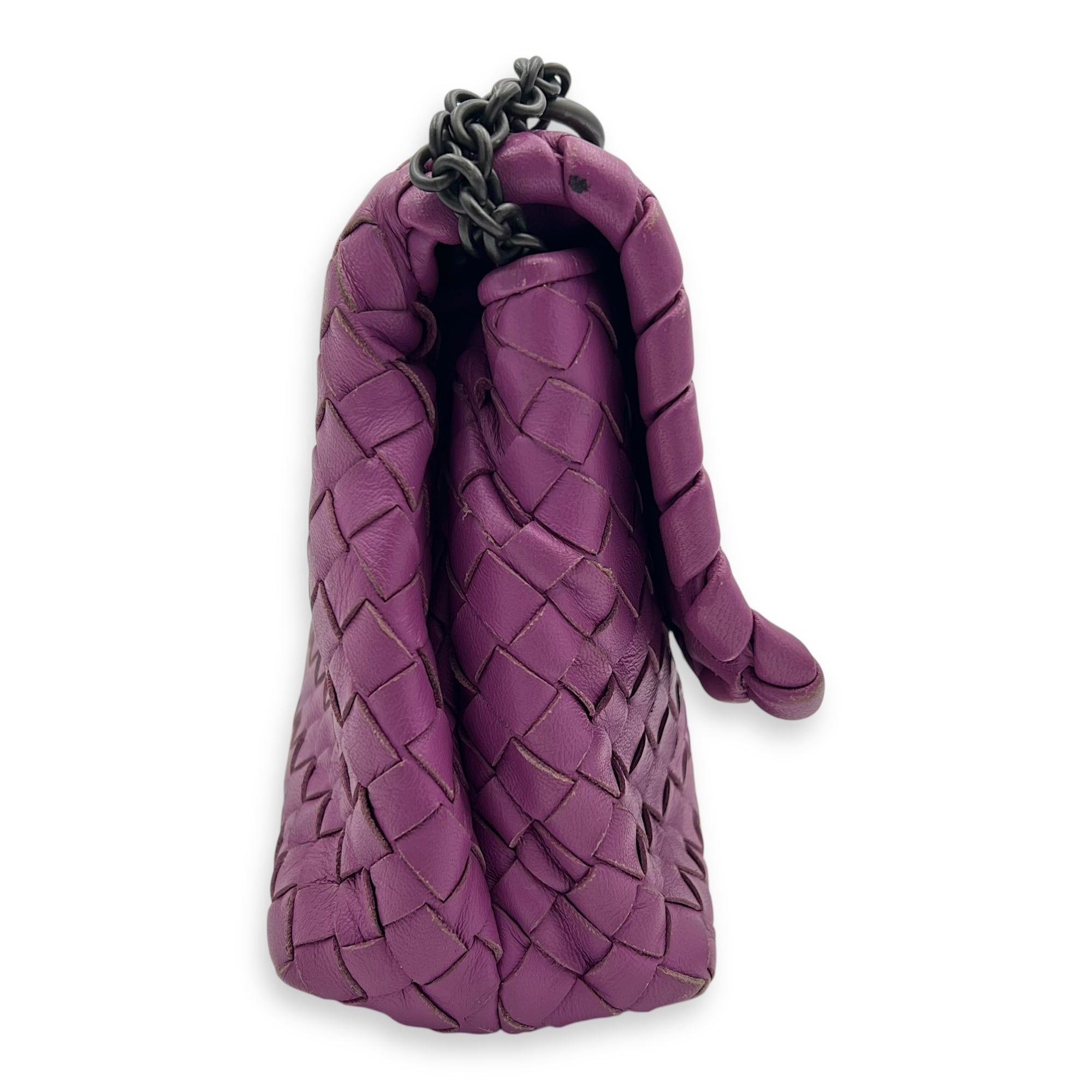 Intrecciato Shoulder Bag Purple in Lambskin, Ruthenium hardware - Image 4